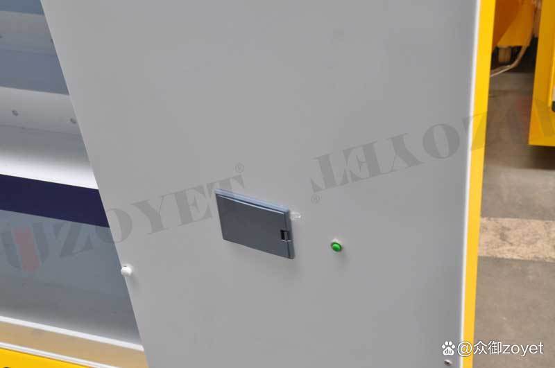 智能防火柜门 智能防火柜门